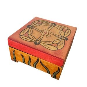 🎁 Treasure Box Hand Carved, Stained. Nice Piece for Collectibles Jewelry & More